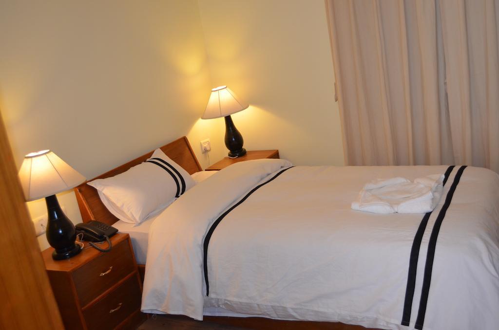 Hotel Amaryllis Katmandú Habitación foto