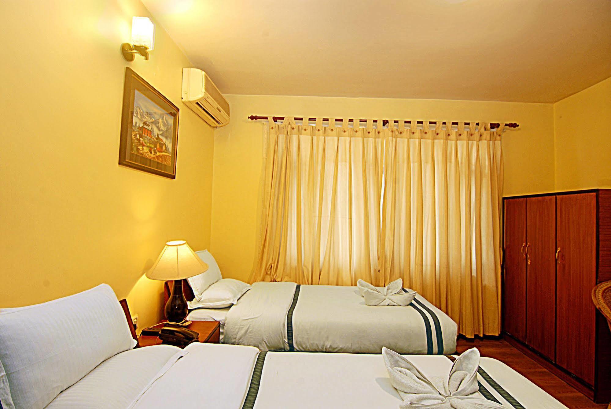 Hotel Amaryllis Katmandú Exterior foto